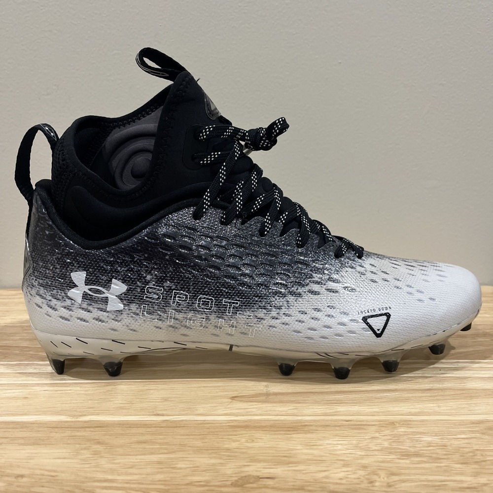 Under Armour Spotlight Lux MC 2.0 Football Cleats Black White  Men's Size 10
